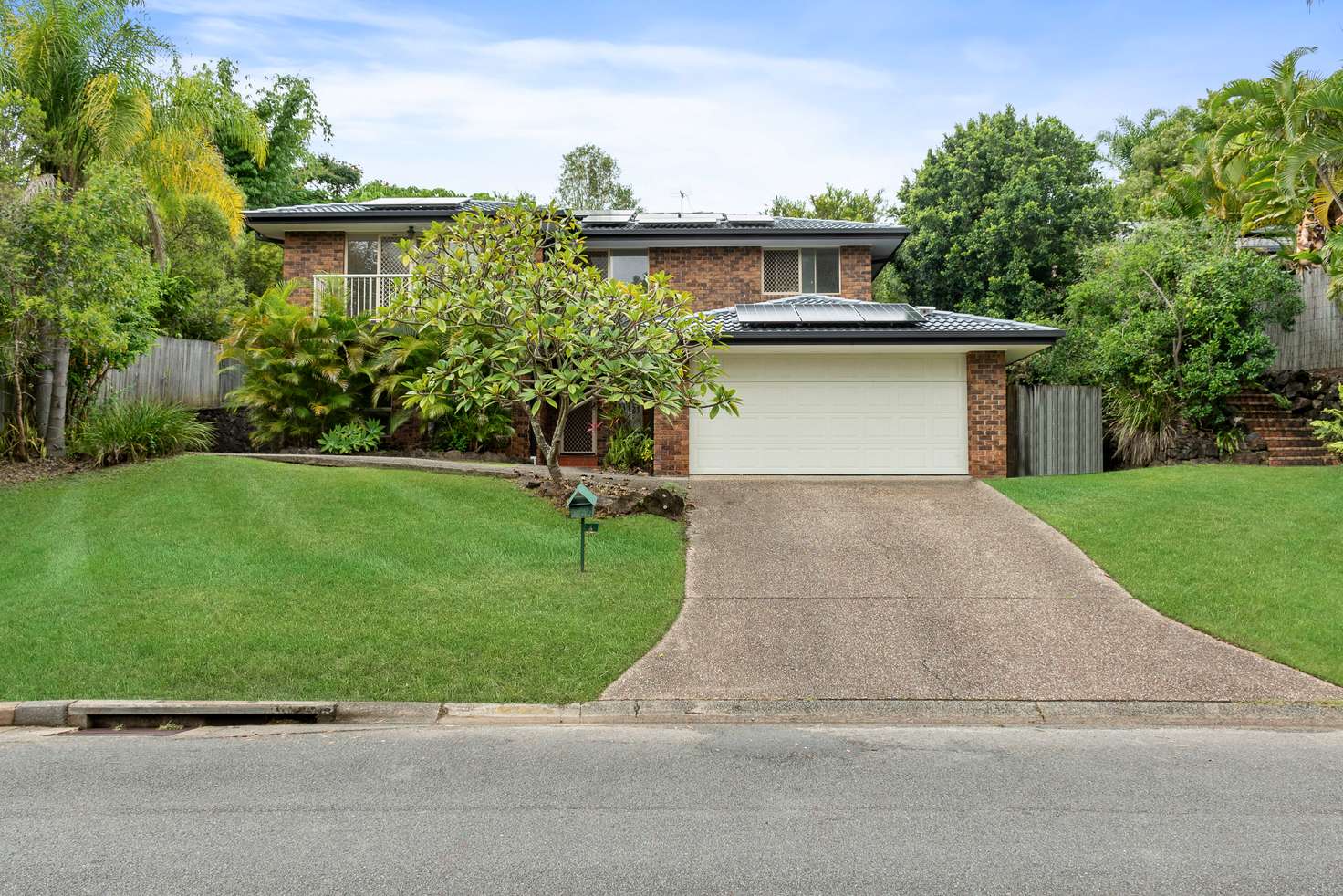 Main view of Homely house listing, 4 Wayville Place, Robina QLD 4226