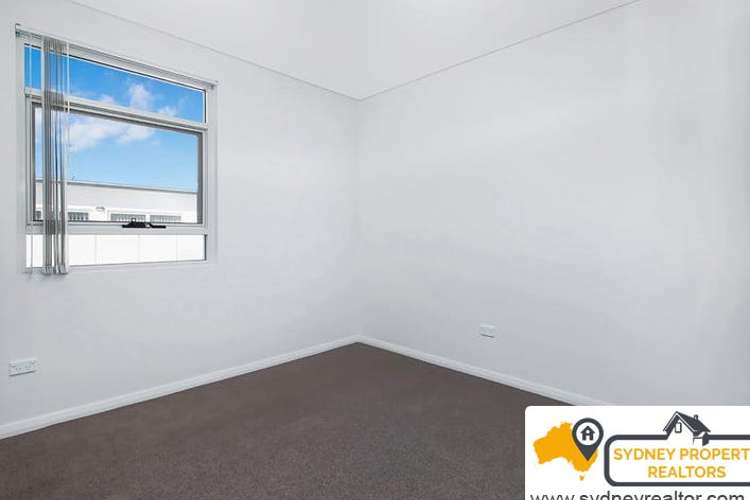 Fifth view of Homely apartment listing, 3/15 Toongabbie Road, Toongabbie NSW 2146