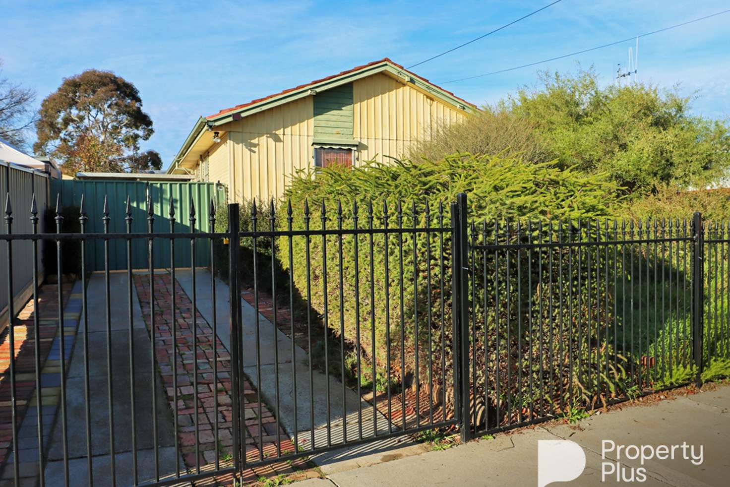 Main view of Homely house listing, 11 Poppet Street, Long Gully VIC 3550