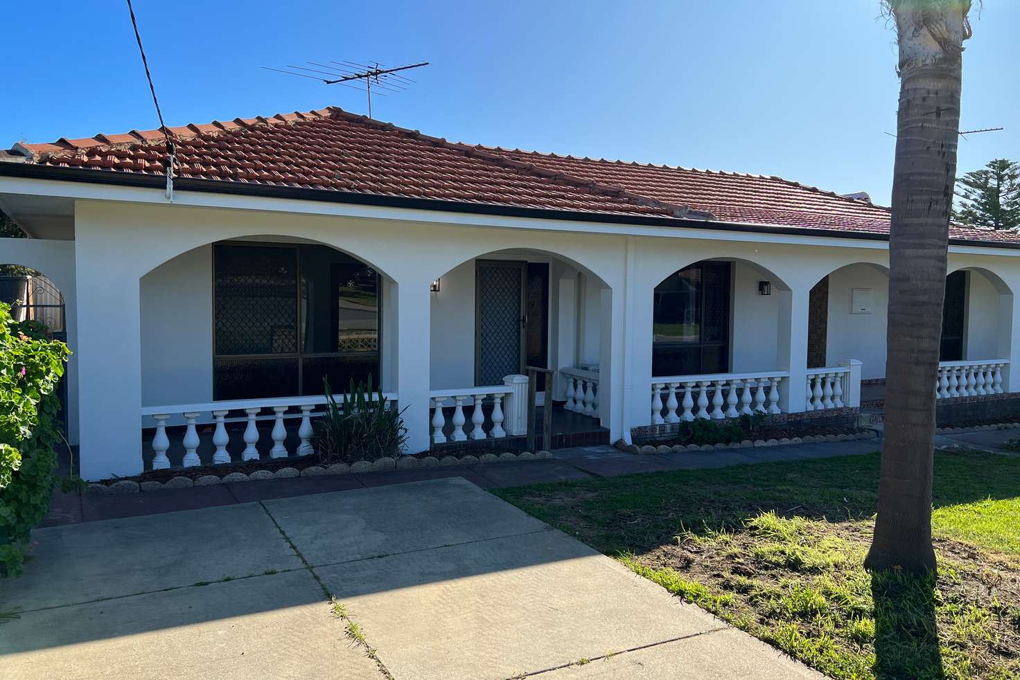 Main view of Homely semiDetached listing, 15b Packham Road, Hamilton Hill WA 6163