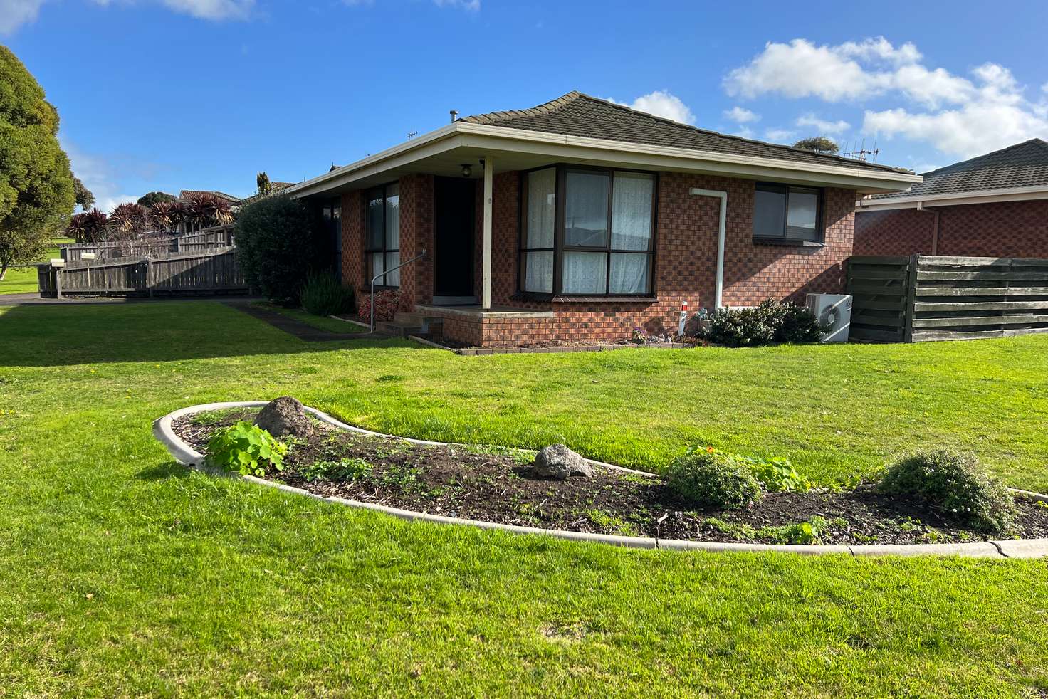 Main view of Homely unit listing, 1/6 Minerva Drive, Warrnambool VIC 3280