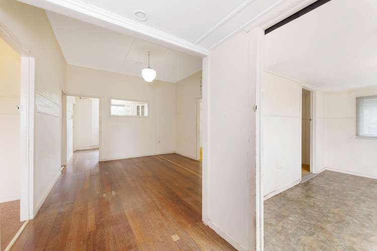 Sixth view of Homely semiDetached listing, 1/9 Alamein Street, Svensson Heights QLD 4670