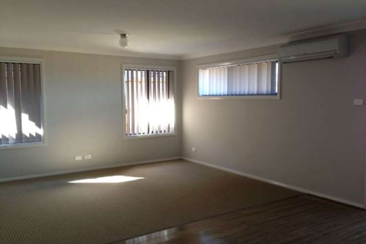 Third view of Homely unit listing, 15 Teal Street, Aberglasslyn NSW 2320