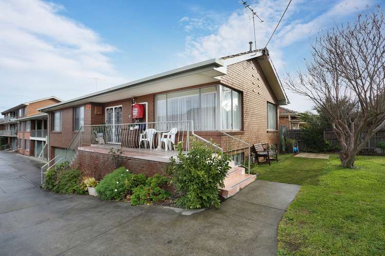 Main view of Homely unit listing, 13/3 Royal Avenue, Essendon North VIC 3041