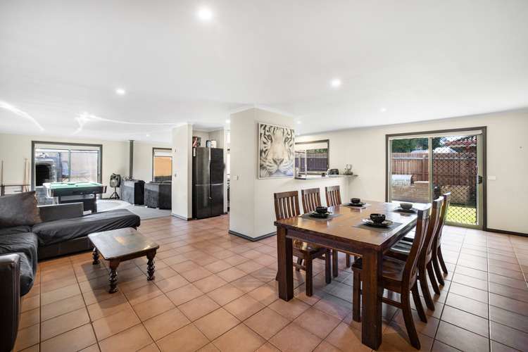 Main view of Homely house listing, 5 Rowen Court, Cranbourne North VIC 3977