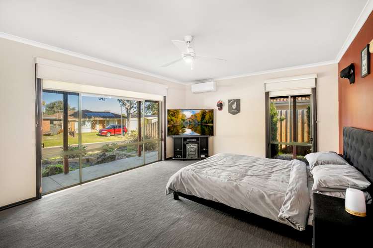 Fifth view of Homely house listing, 5 Rowen Court, Cranbourne North VIC 3977