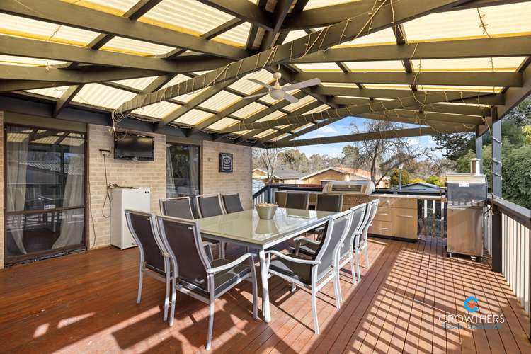 6 Bunker Place, Charnwood ACT 2615