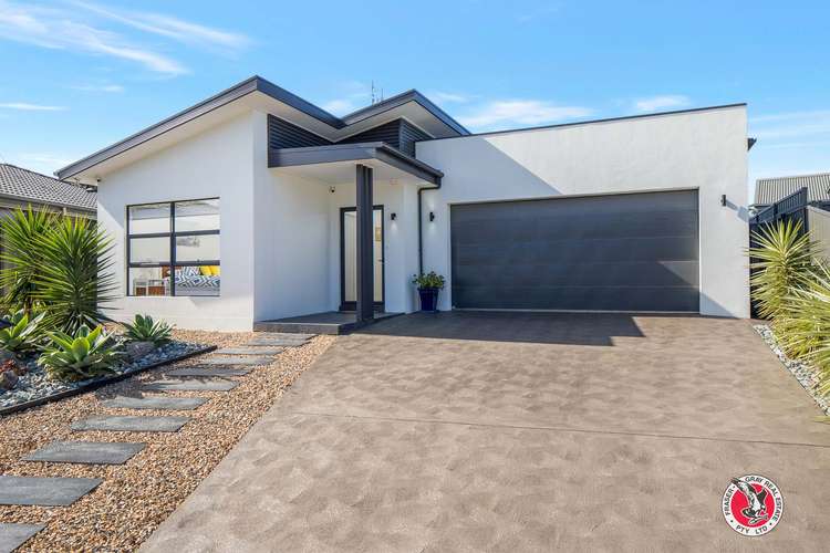 15 Griffiths Run, Broulee NSW 2537