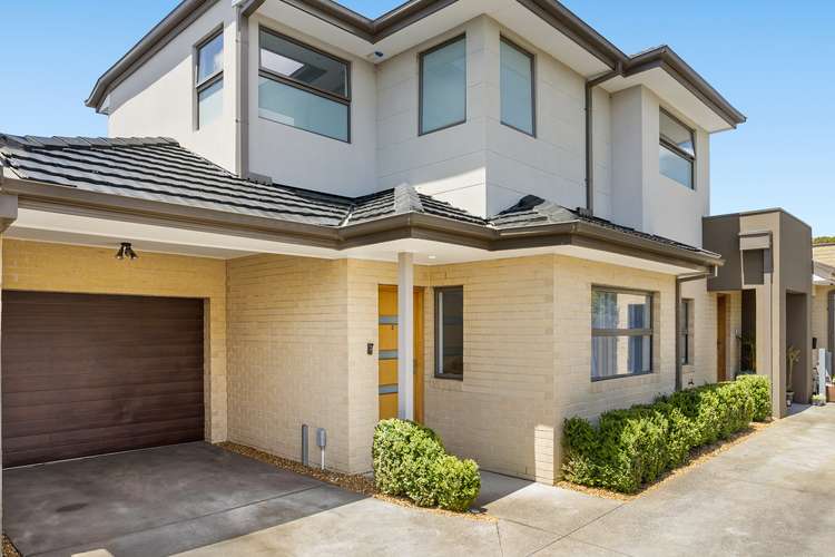 Main view of Homely unit listing, 2/15 Coleus Street, Dromana VIC 3936