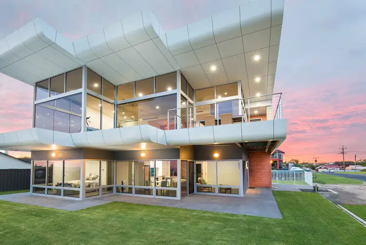 Sixth view of Homely house listing, 10 Beach Road, Beachport SA 5280
