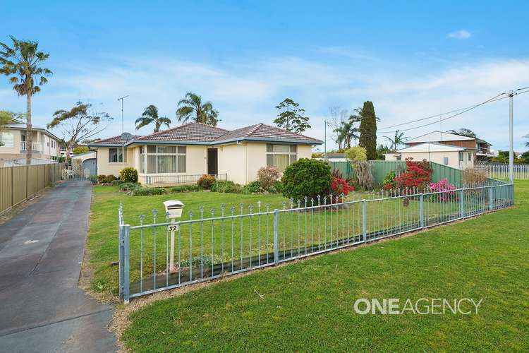 32 Adelaide St, Greenwell Point NSW 2540
