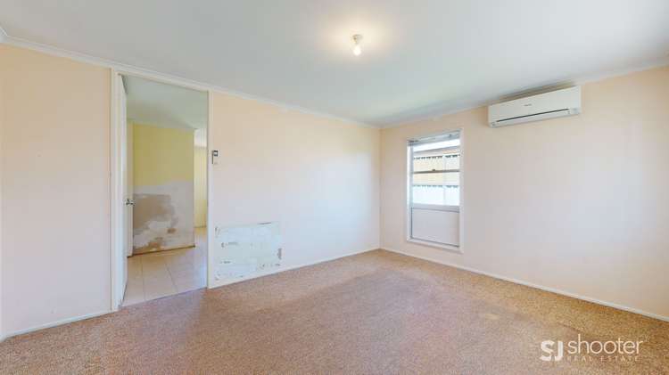 Fifth view of Homely house listing, 8 Pinnaroo Place, Dubbo NSW 2830