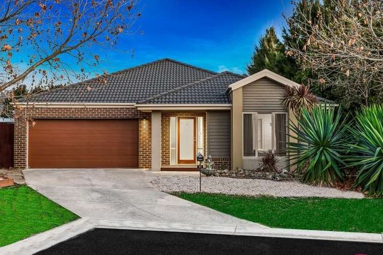 10 Geranium Court, Berwick VIC 3806