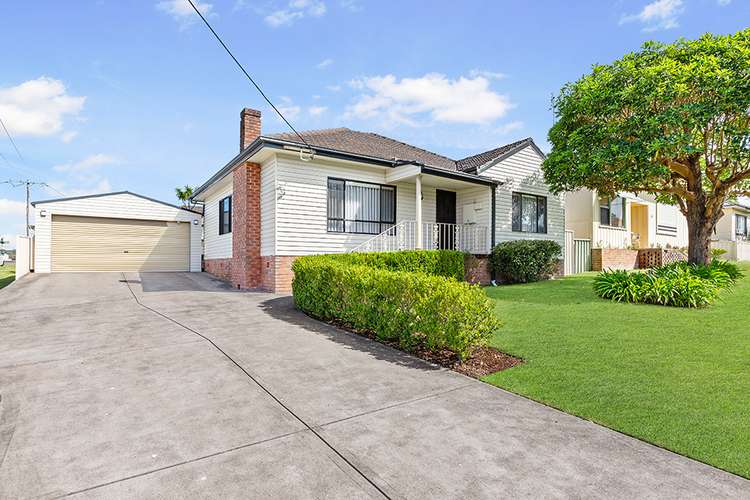 Main view of Homely house listing, 33 Goundry Street, Gateshead NSW 2290