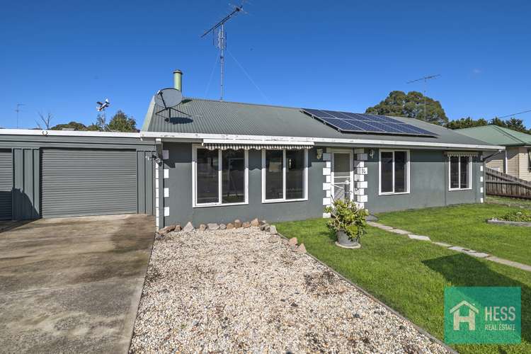 16 Robert Court, Waterford Park VIC 3658