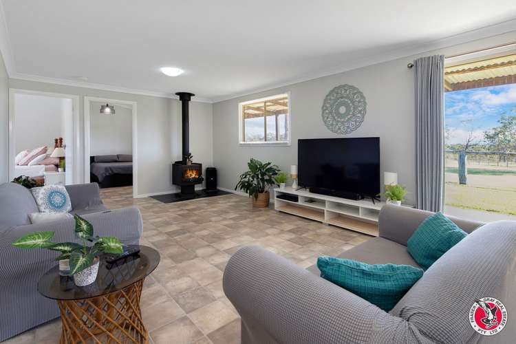 Main view of Homely acreageSemiRural listing, 19 Shane Crescent, Bergalia NSW 2537