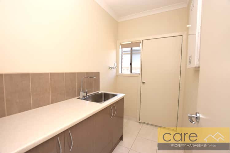 Fifth view of Homely unit listing, 3/154 Clarendon Street,, Cranbourne VIC 3977
