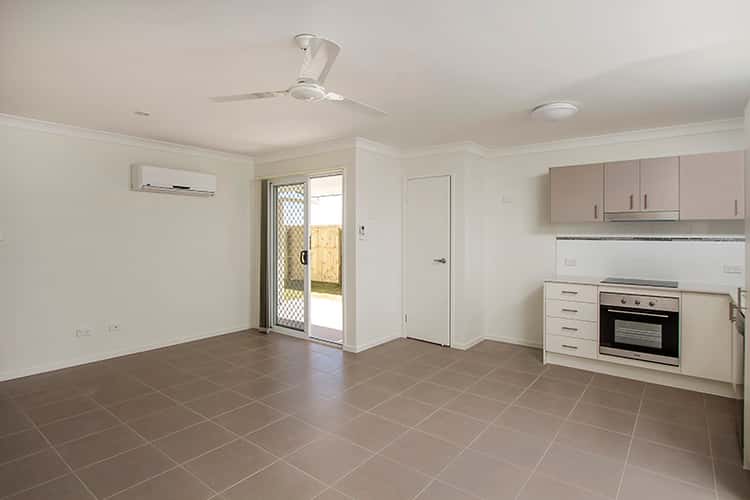Fifth view of Homely semiDetached listing, 1/67 Brentwood Drive, Bundamba QLD 4304