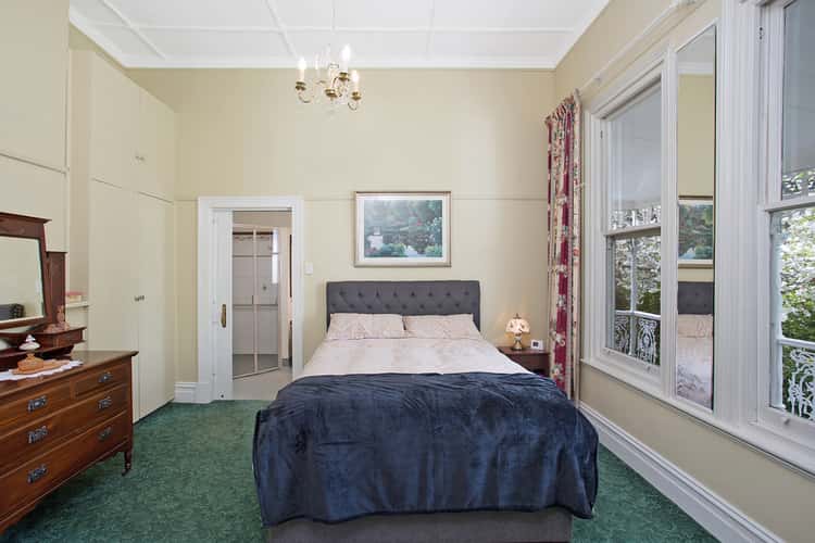 Fifth view of Homely house listing, 11 Alexandra Parade, Hamilton VIC 3300