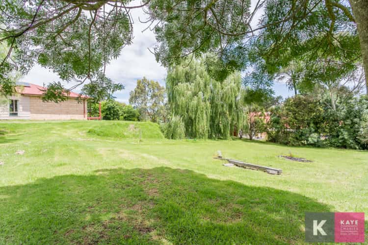Fifth view of Homely house listing, 12 Harries Court, Narre Warren North VIC 3804
