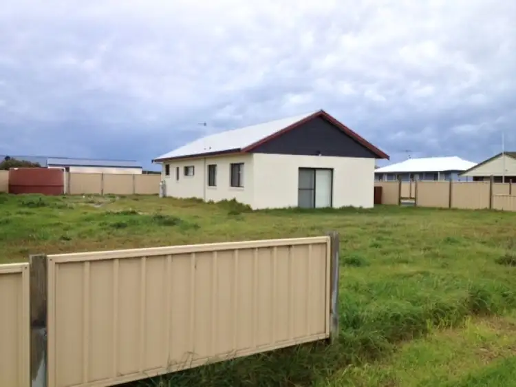 1 Shellsea Court, Pelican Point SA 5291