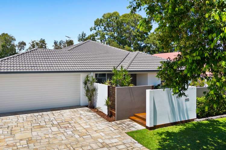 30 Ebony Crescent, Redland Bay QLD 4165