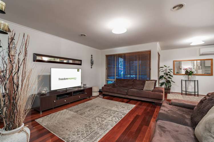 Second view of Homely house listing, 9 Darcy Niland Crescent, Lynbrook VIC 3975