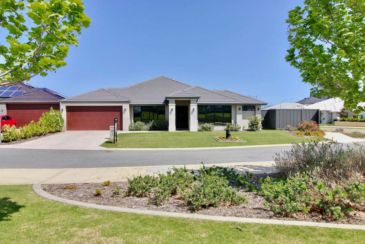 Main view of Homely house listing, 2 Whinhill Loop, Baldivis WA 6171