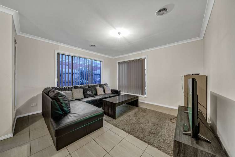 Fifth view of Homely unit listing, Unit 3/4 Bay Laurel Close, Lynbrook VIC 3975