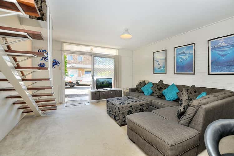 Fifth view of Homely unit listing, 3/39 Ventura Road, Mermaid Beach QLD 4218