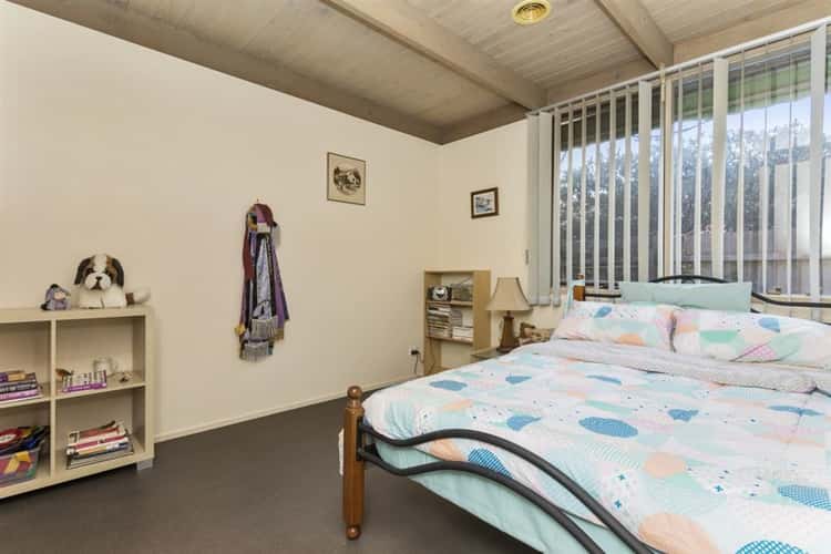 Fourth view of Homely house listing, 15 Silvereye Crescent, Werribee VIC 3030