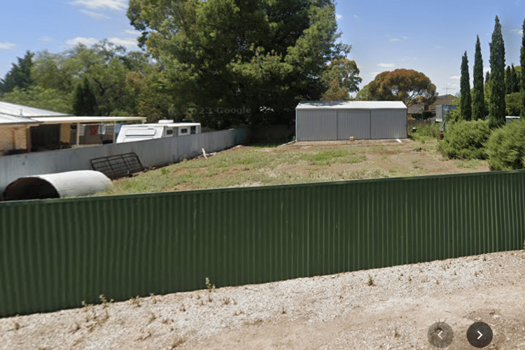 10 James St, Riverton SA 5412