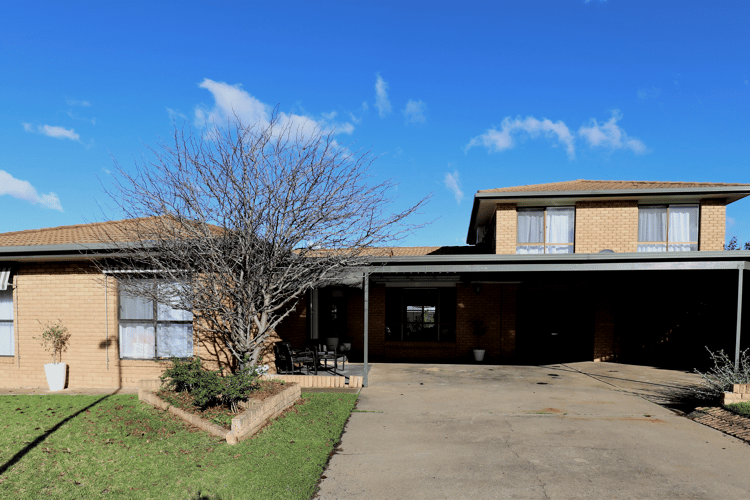 Main view of Homely house listing, 2 Allumba Place, Cootamundra NSW 2590