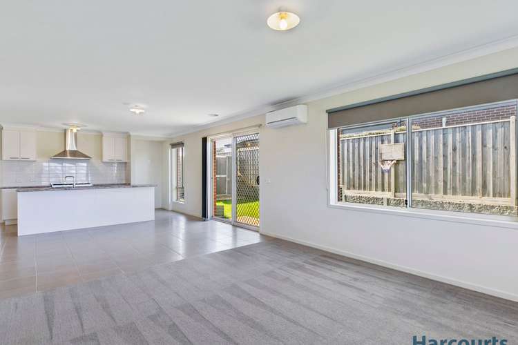 Third view of Homely house listing, 8 Sunridge Avenue, Warragul VIC 3820