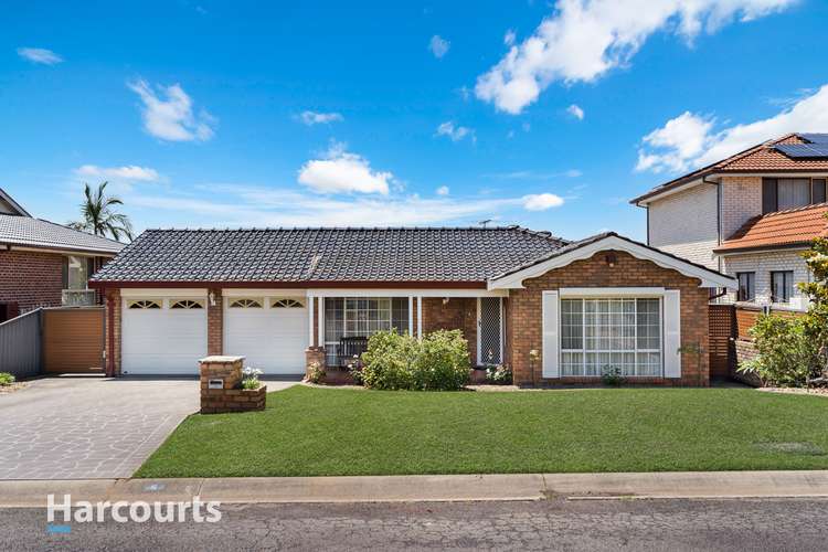 4 Hickory Place, St Clair NSW 2759