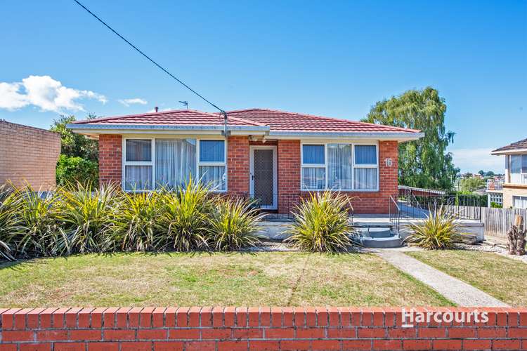 16 Croft Avenue, Devonport TAS 7310