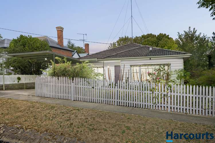 Main view of Homely house listing, 422 Ligar Street, Soldiers Hill VIC 3350