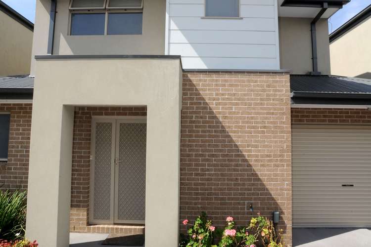 Main view of Homely townhouse listing, 2/36-38 Leamington Street, Reservoir VIC 3073