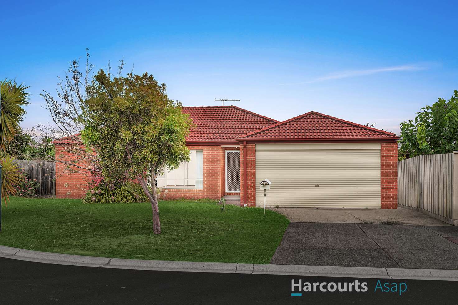 Main view of Homely house listing, 5 Asti Place, Berwick VIC 3806
