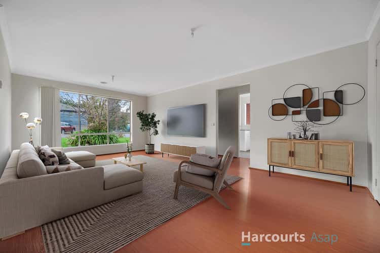 Second view of Homely house listing, 5 Asti Place, Berwick VIC 3806
