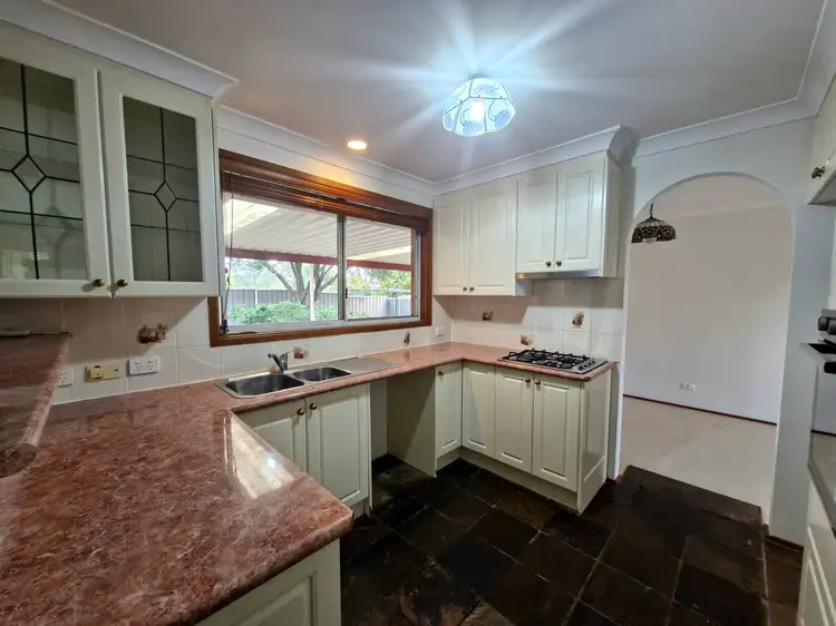 Fifth view of Homely house listing, 2 Agatha Place, Oakhurst NSW 2761