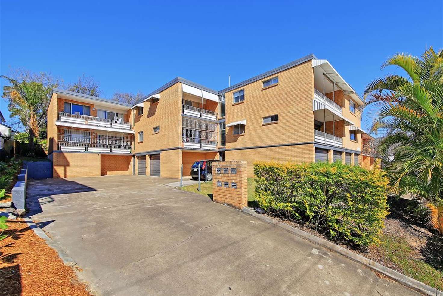 Main view of Homely unit listing, 5/49 Gordon Street, Greenslopes QLD 4120
