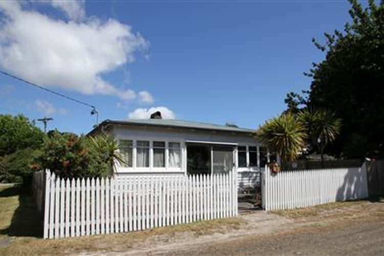 5 Kearles St, Gravelly Beach TAS 7276