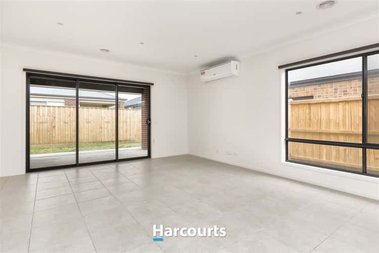 Fifth view of Homely house listing, 8 Just Joey Drive, Beaconsfield VIC 3807