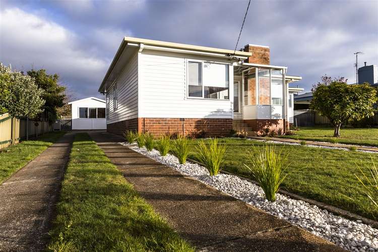 11 Highview Crescent, Devonport TAS 7310