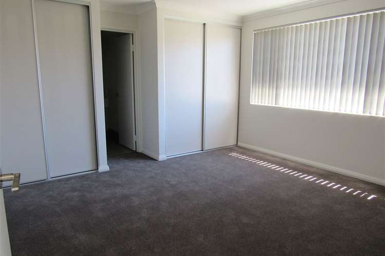 Fifth view of Homely apartment listing, 4/15 Cox Street, Mandurah WA 6210