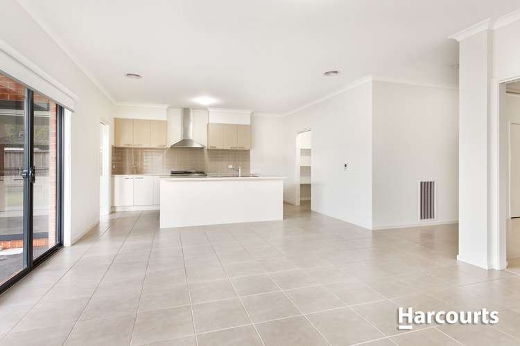 Second view of Homely house listing, 5 Riverglen Road, Berwick VIC 3806