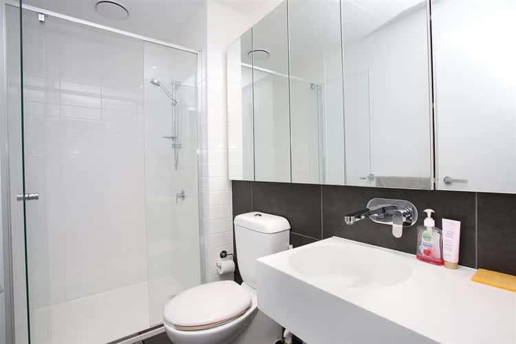 Fourth view of Homely apartment listing, 5009/33 Rose Lane, Melbourne VIC 3000