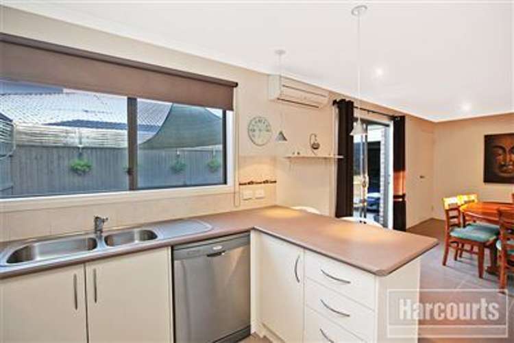 Fifth view of Homely house listing, 7 Pomegranate Way, Pakenham VIC 3810