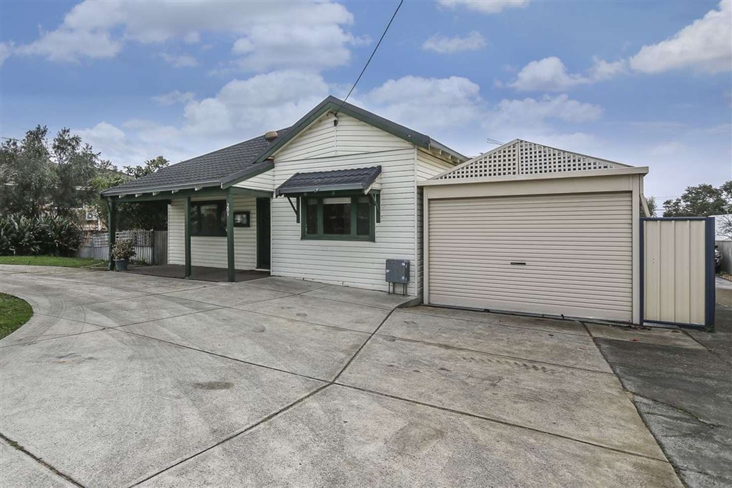 Main view of Homely house listing, 201 Carrington Street, Beaconsfield WA 6162